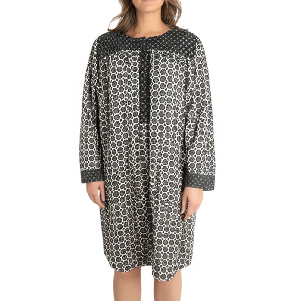 Ann Taylor LOFT MP Black White Medallion Print‎ Long Sleeve Shirt Dress Boho